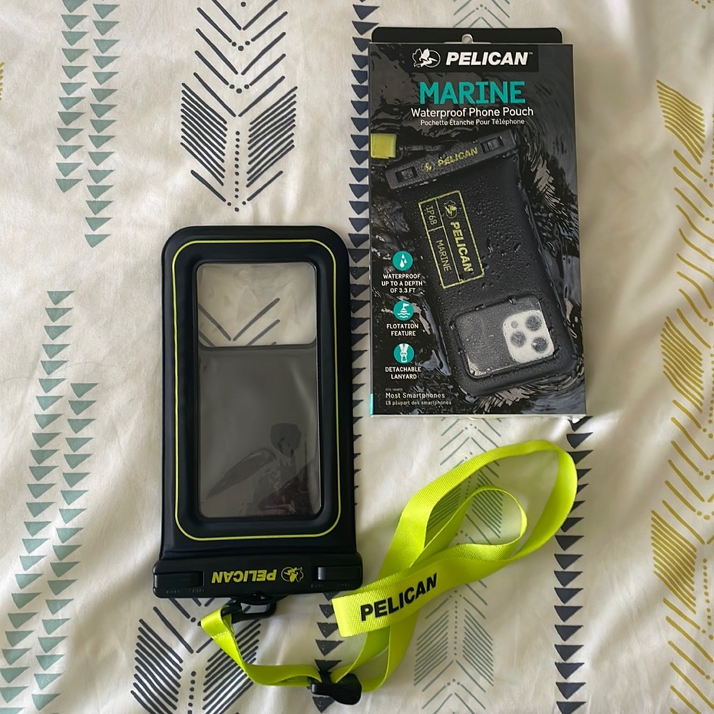 Waterproof phone pouch